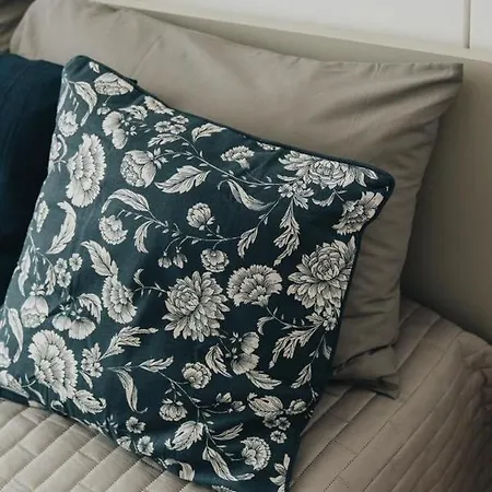 Aura Терлицци